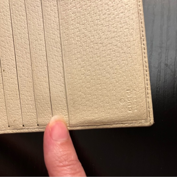 Gucci Tan Monogram Wallet with Gold Accent - Picture 5 of 5